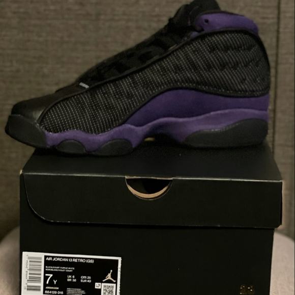 ‼❌SOLD❌Jordan 13 Retro Court Purple (GS) - Picture 6 of 9